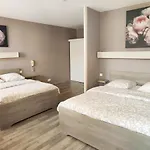 Hotel Hotel-restaurant Le Commerce